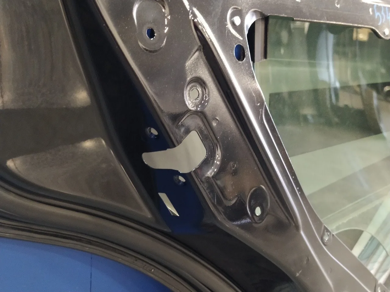 Puerta Trasera Izquierda para Mercedes-Benz Clase E (W212) Lim.