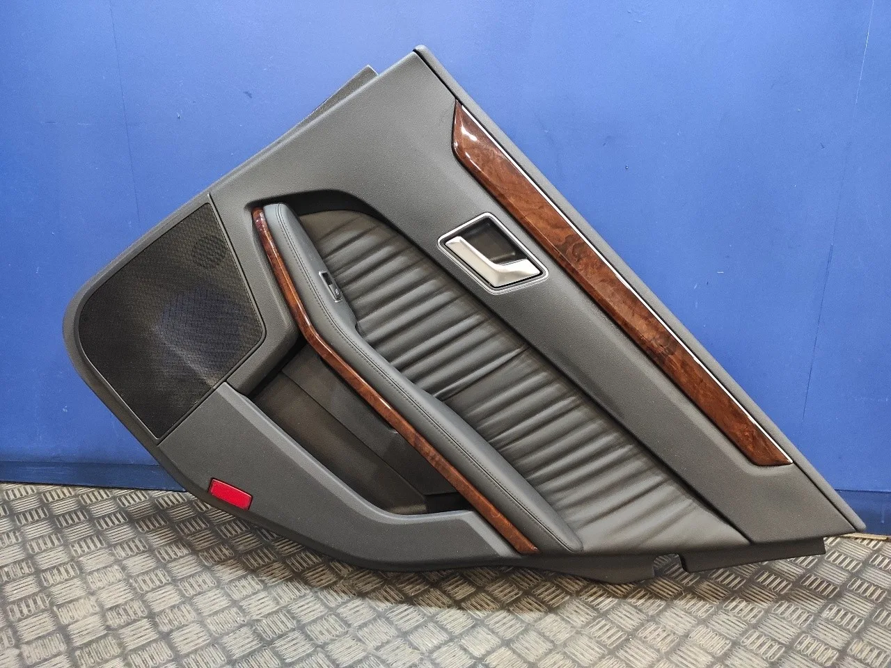 Guarnecido Puerta Trasera Derecha para Mercedes-Benz Clase E (W212) Lim.