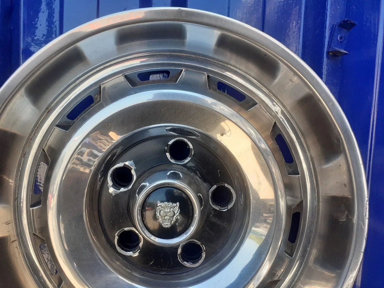 Tapacubos para Jaguar Xj6/12
