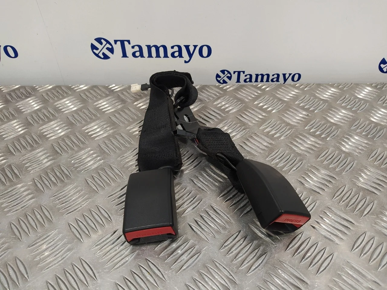 Enganche Cinturon Trasero Central para Bmw Serie 1 Lim. (F20/F21)