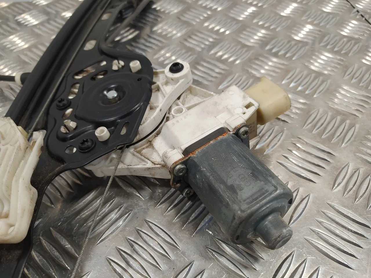 Elevalunas Delantero Derecho para Bmw Serie 1 Berlina (E81/E87)