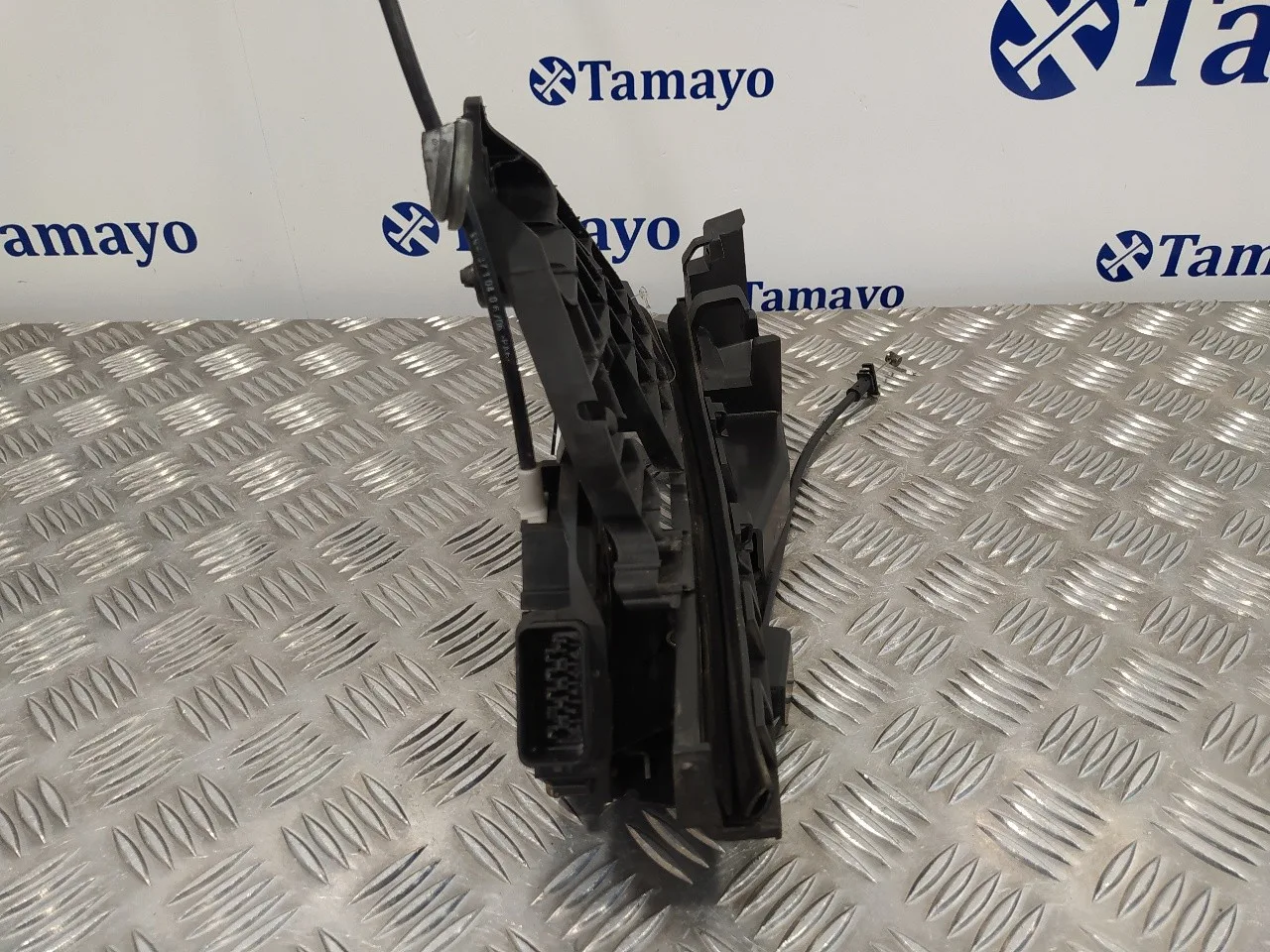 Cerradura Puerta Delantera Izquierda para Ford Focus Lim. (Cb4)