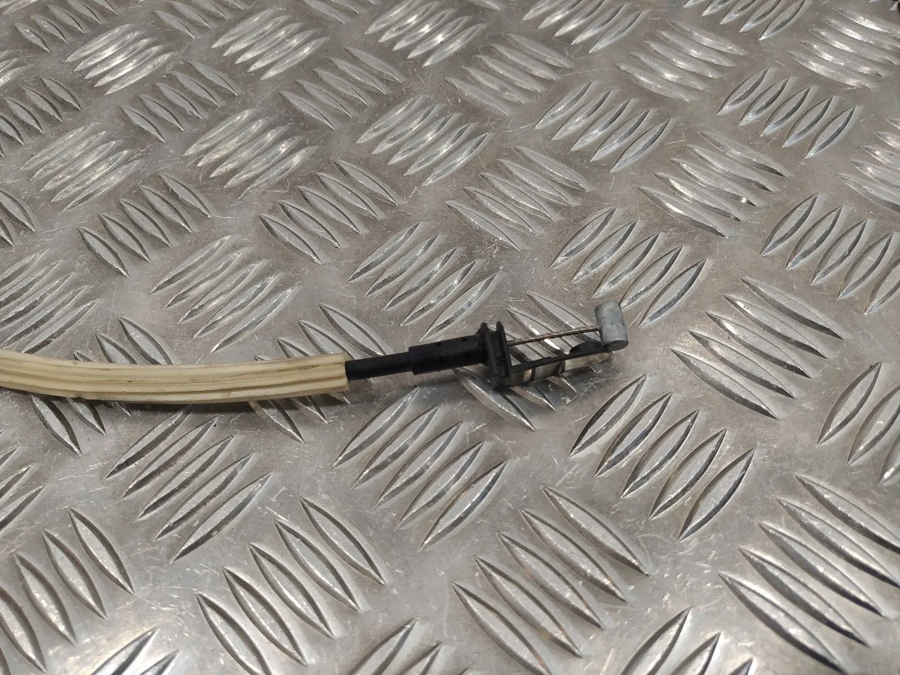 Cerradura Puerta Delantera Izquierda para Ford Focus Lim. (Cb4)