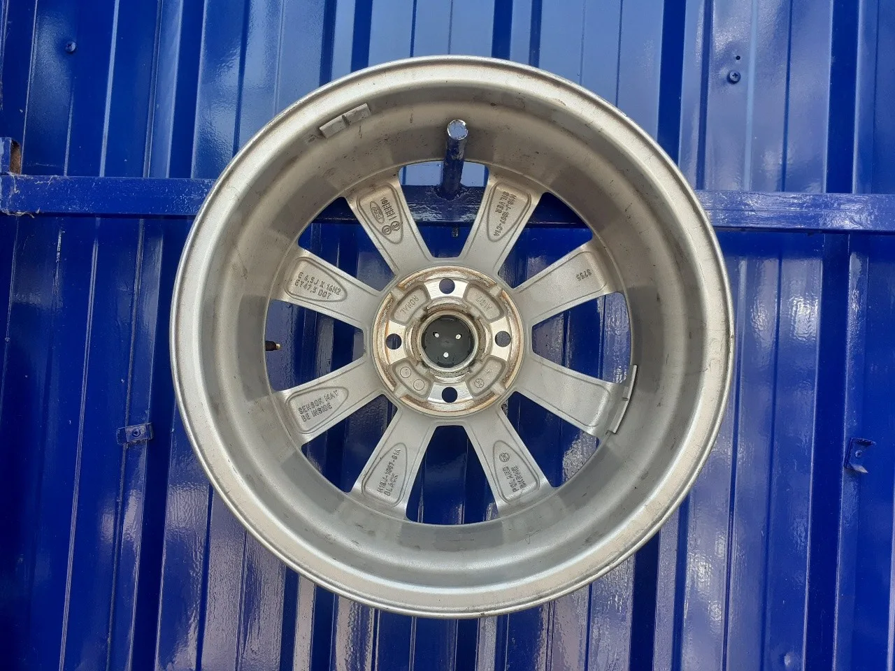 Llanta para Ford Fiesta (Ce1)