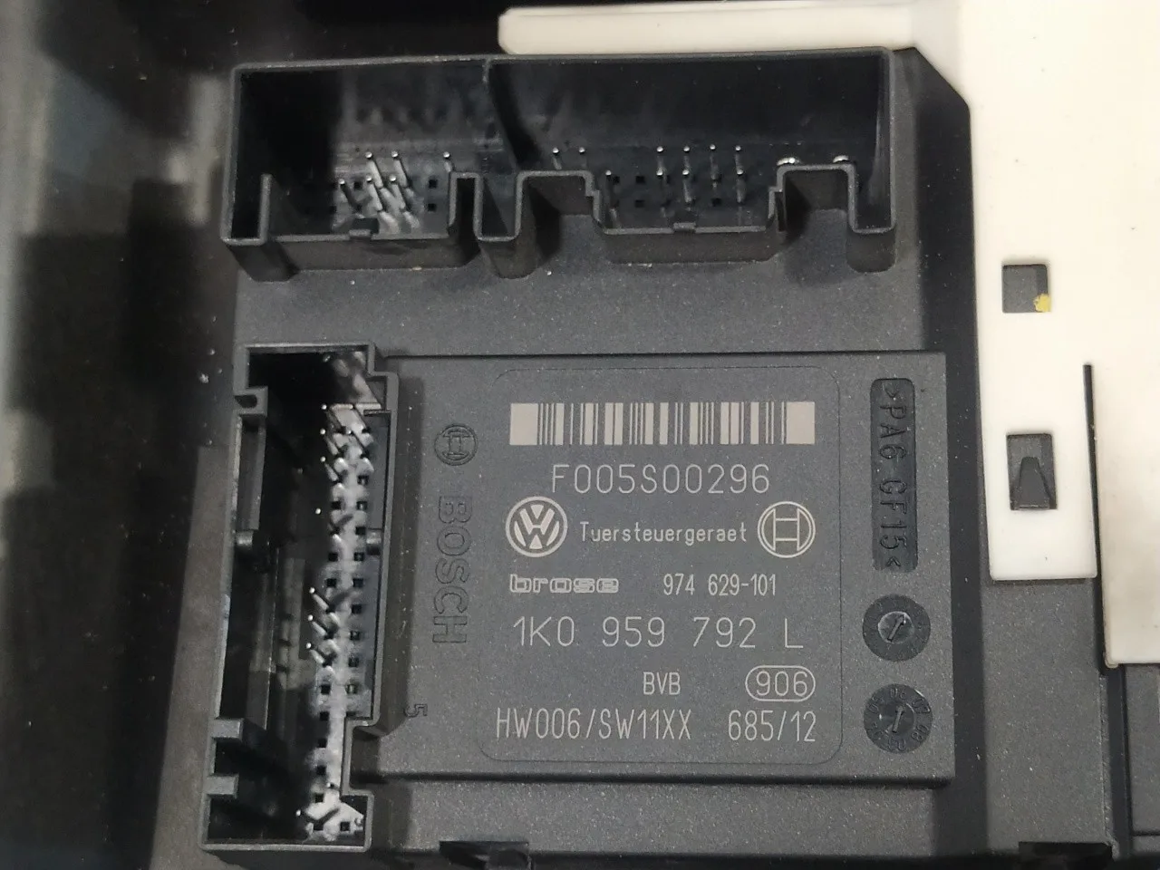 Elevalunas Delantero Derecho para Volkswagen Passat Variant (3C5)