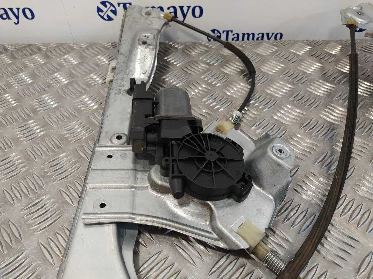 Elevalunas Delantero Izquierdo para Renault Clio Grandtour