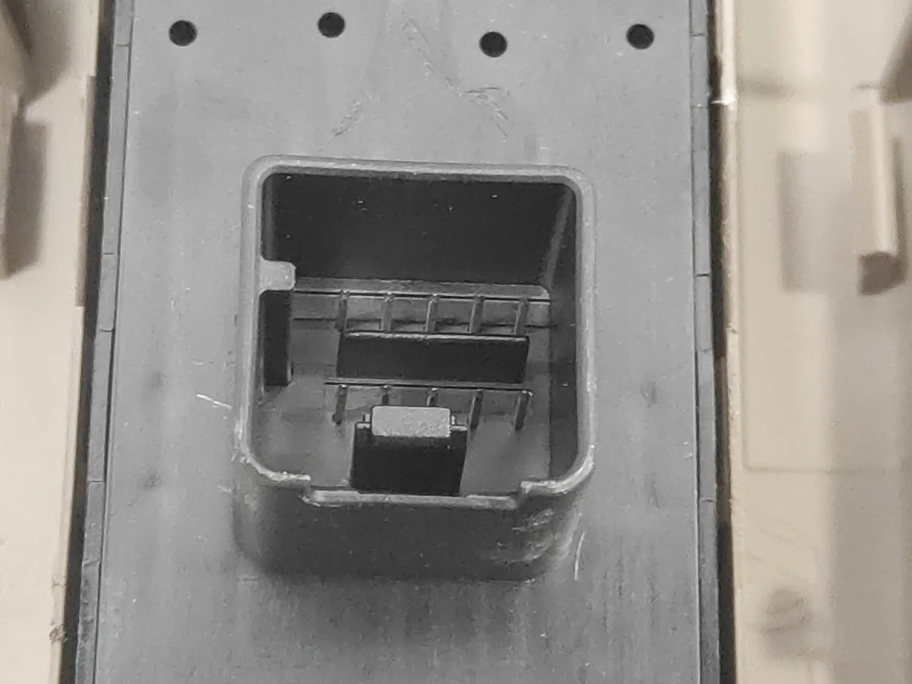 Mando Elevalunas Delantero Izquierdo para Volkswagen Passat Variant (3C5)