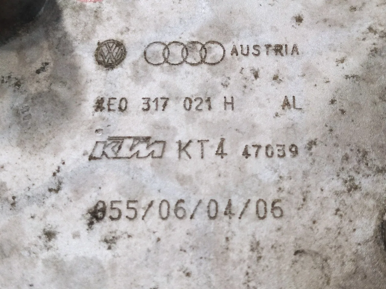 Enfriador Aceite Motor para Volkswagen Passat Variant (3C5)