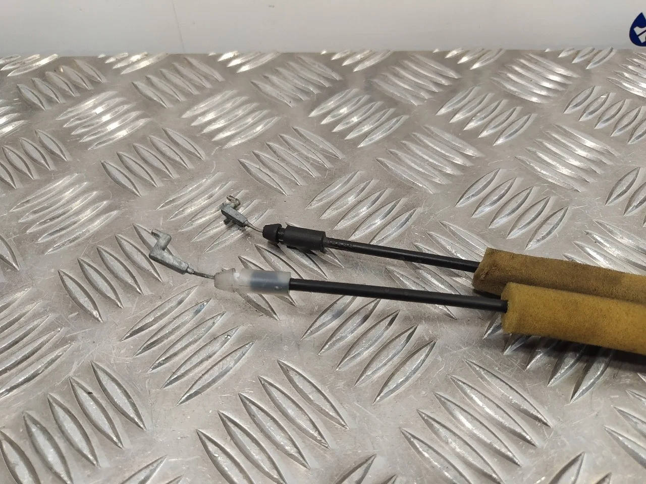 Cerradura Puerta Trasera Derecha para Mazda 3 Lim. (Bl)