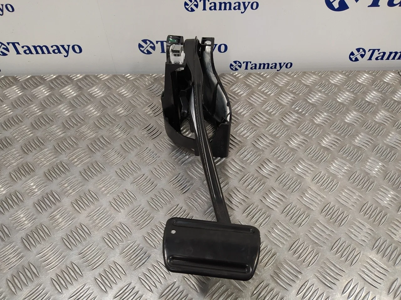 Pedal Freno para Mercedes-Benz Clase E (W212) Lim.