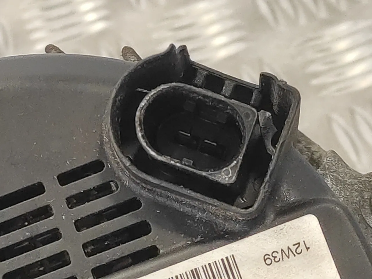 Alternador para Mercedes-Benz Clase E (W212) Lim.