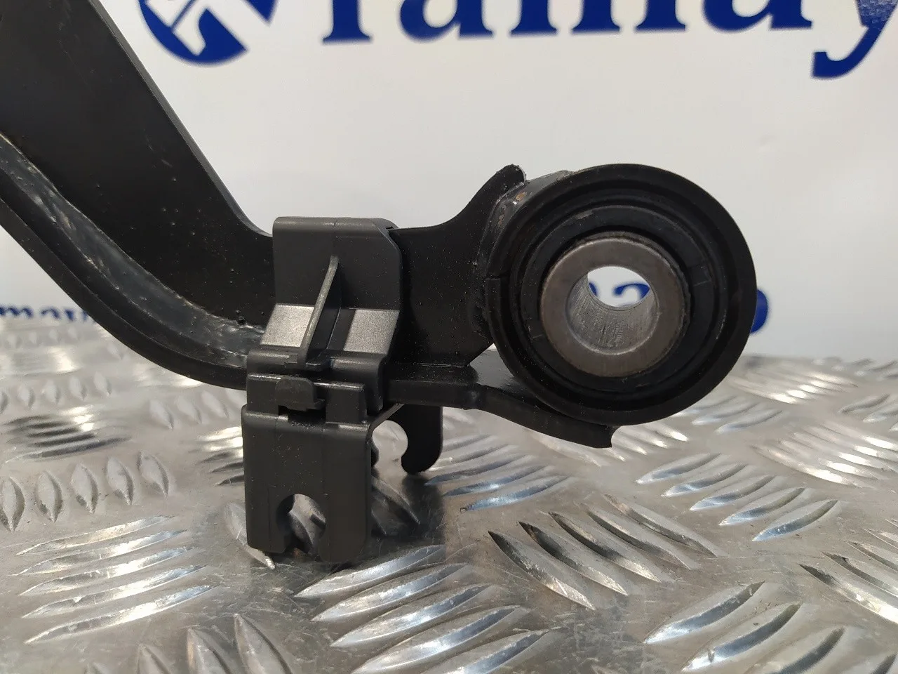 Brazo Suspension Inferior Trasero Derecho para Seat Leon (1P1)