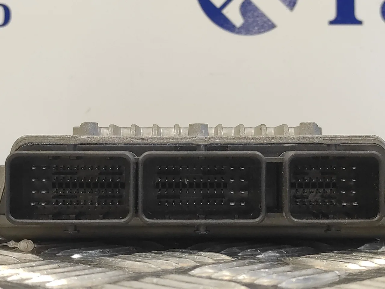 Centralita Motor Uce para Peugeot 407