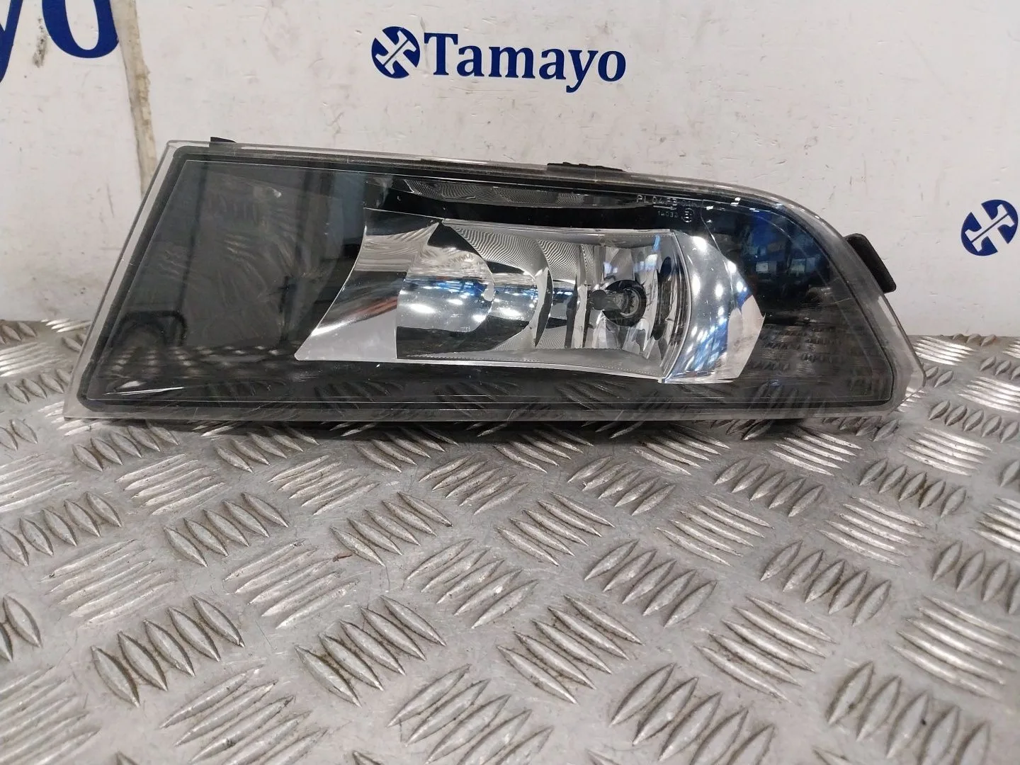 Faro Antiniebla Izquierdo para Skoda Fabia