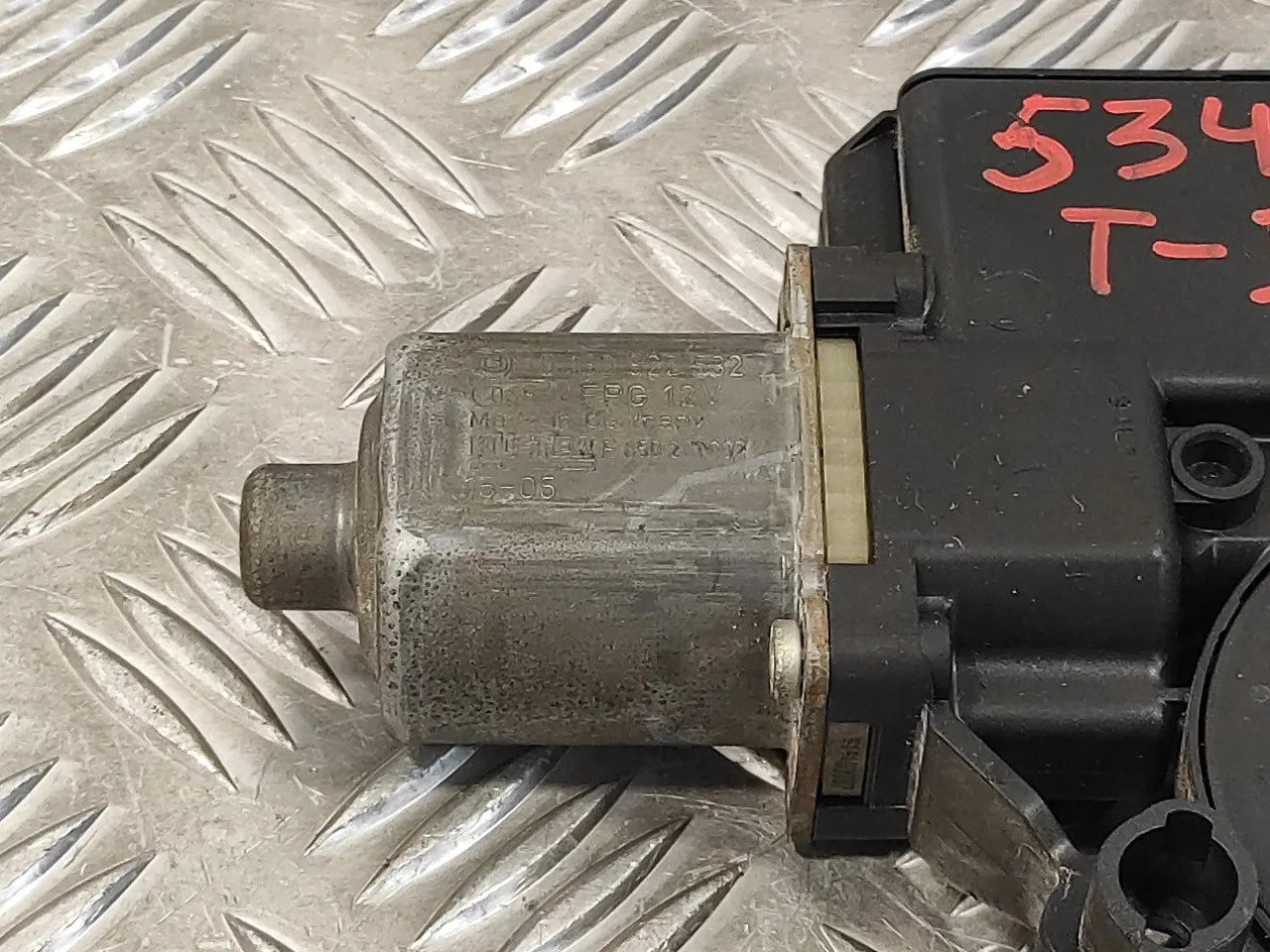 Motor Elevalunas Trasero Izquierdo para Volkswagen Polo (6C1)