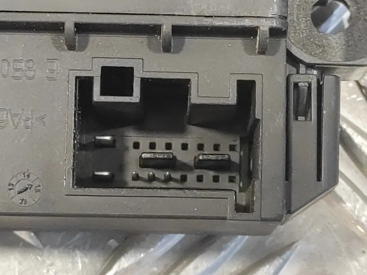 Motor Elevalunas Trasero Izquierdo para Volkswagen Polo (6C1)