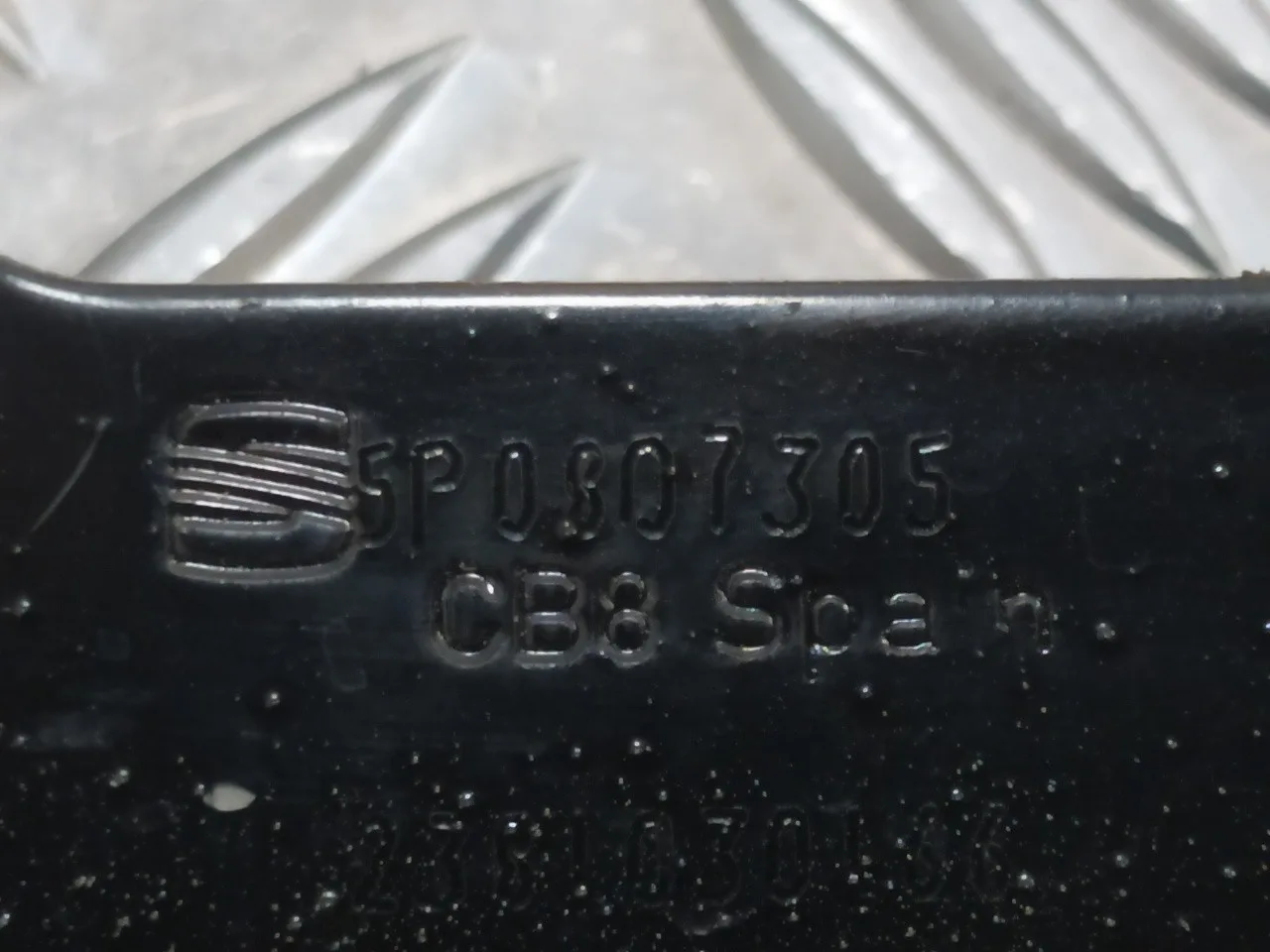 Refuerzo Paragolpes Trasero para Seat Leon (1P1)