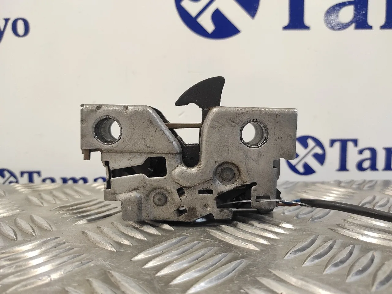 Cerradura Capot para Skoda Fabia