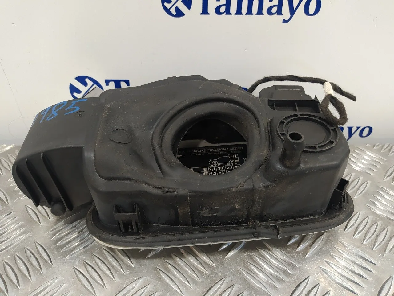 Tapa Exterior Combustible para Mercedes-Benz Clase C (W204) Berlina