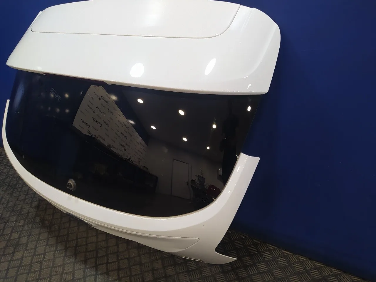 Porton Trasero para Ford Focus Turn.