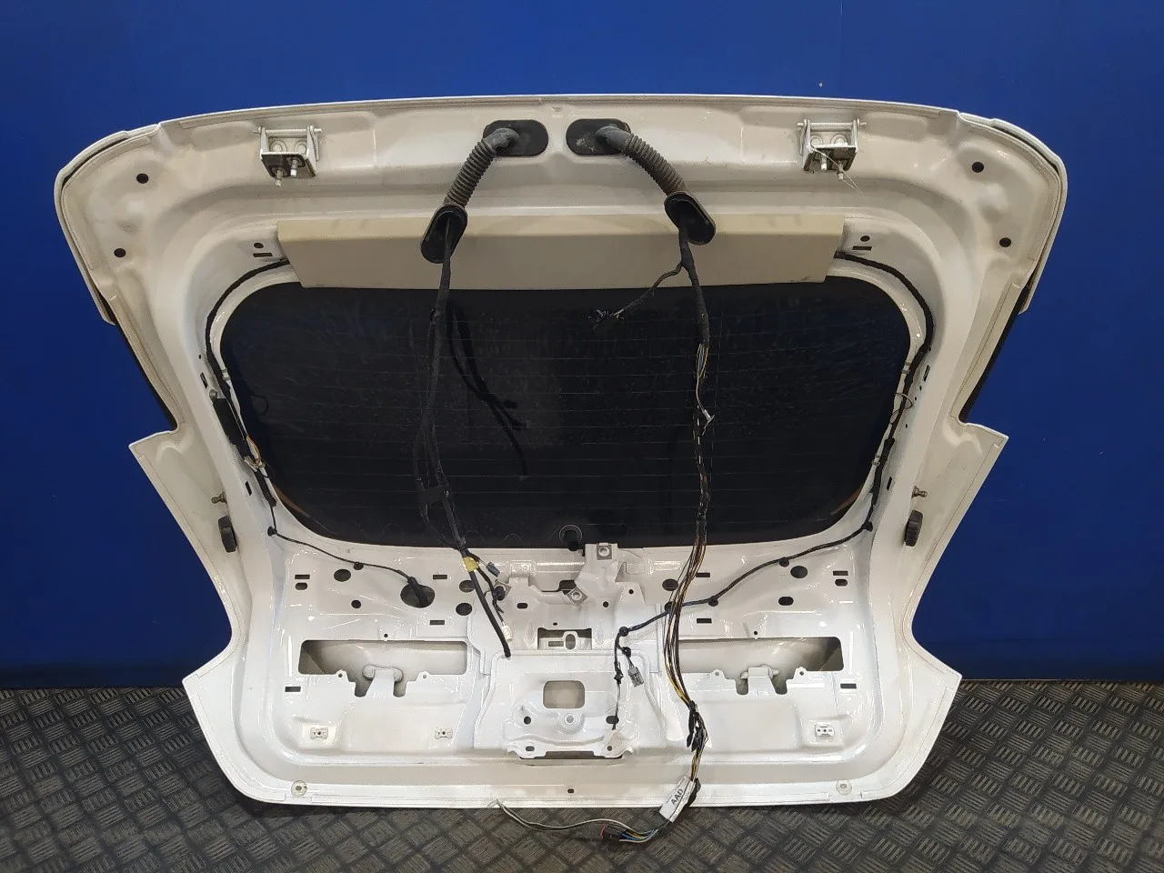 Porton Trasero para Ford Focus Turn.