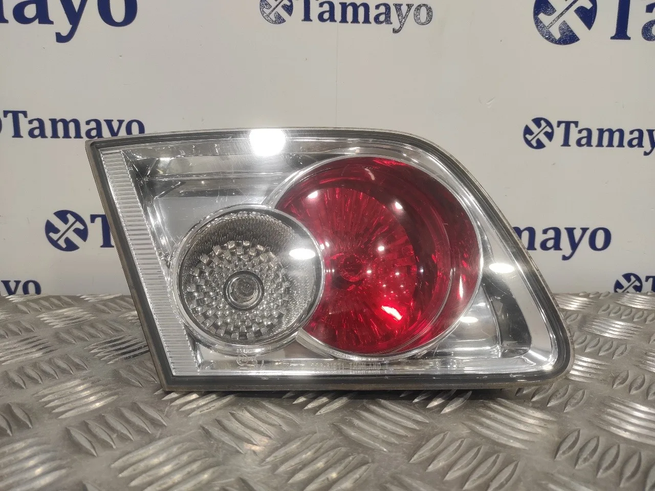 Piloto Trasero Izquierdo Porton para Mazda 6 Berlina (Gg)