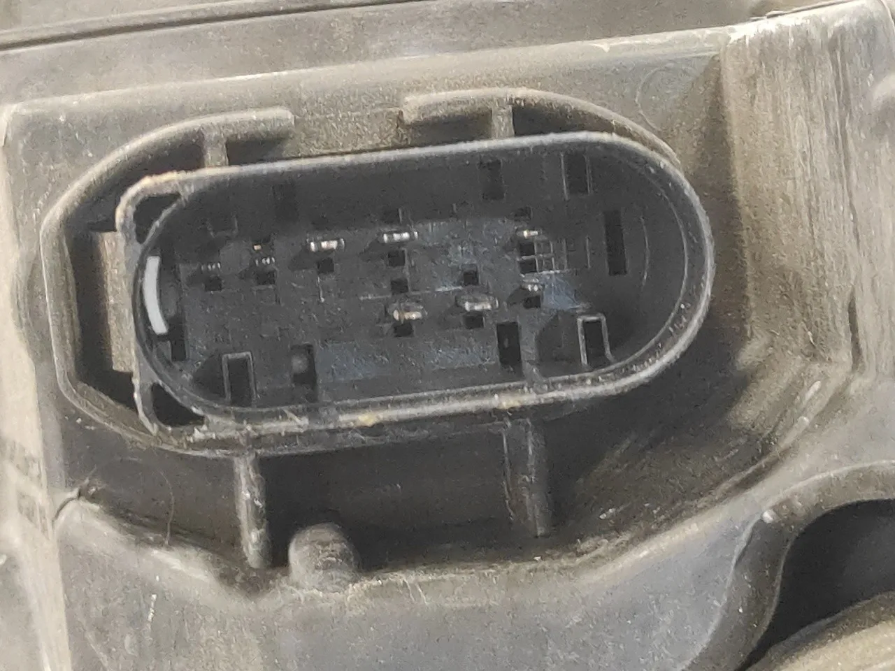 Faro Izquierdo para Ford Focus Turn.