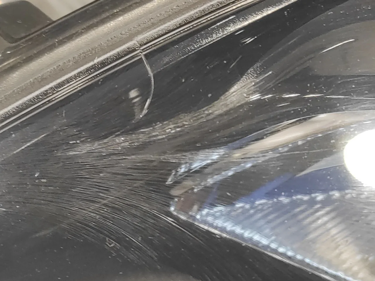 Faro Izquierdo para Ford Focus Turn.