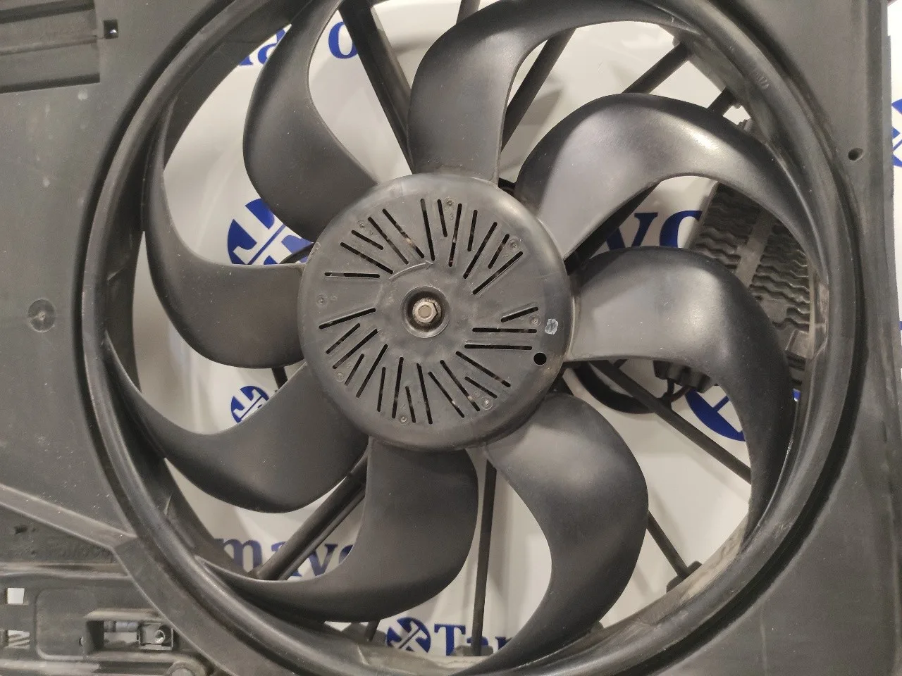 Electroventilador para Ford Focus Turn.