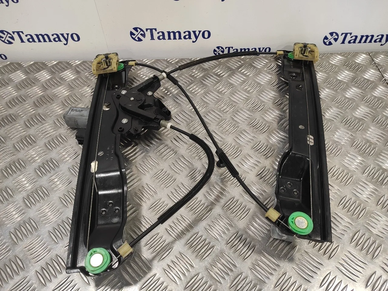 Elevalunas Delantero Izquierdo para Ford Focus Turn.