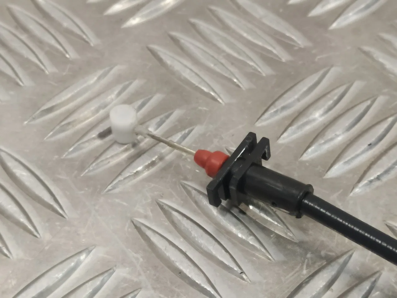 Cerradura Puerta Trasera Izquierda para Ford Focus Turn.