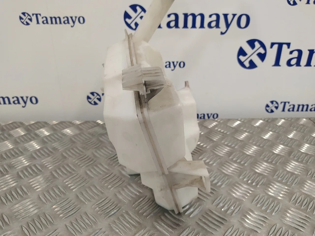 Deposito Limpia para Ford Focus Turn.