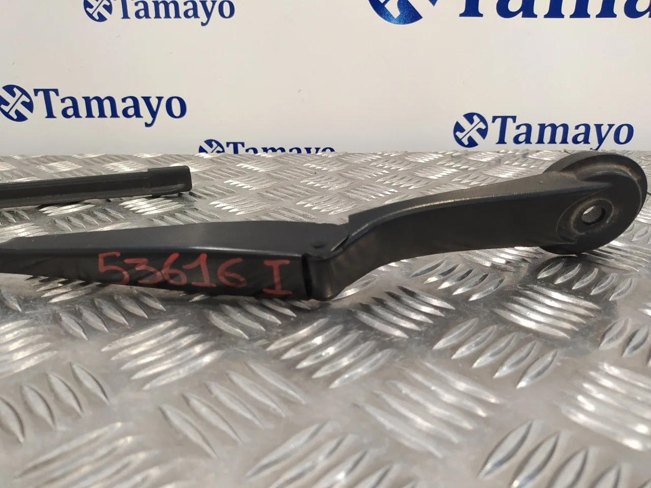 Brazo Limpia Delantero Izquierdo para Ford Focus Turn.