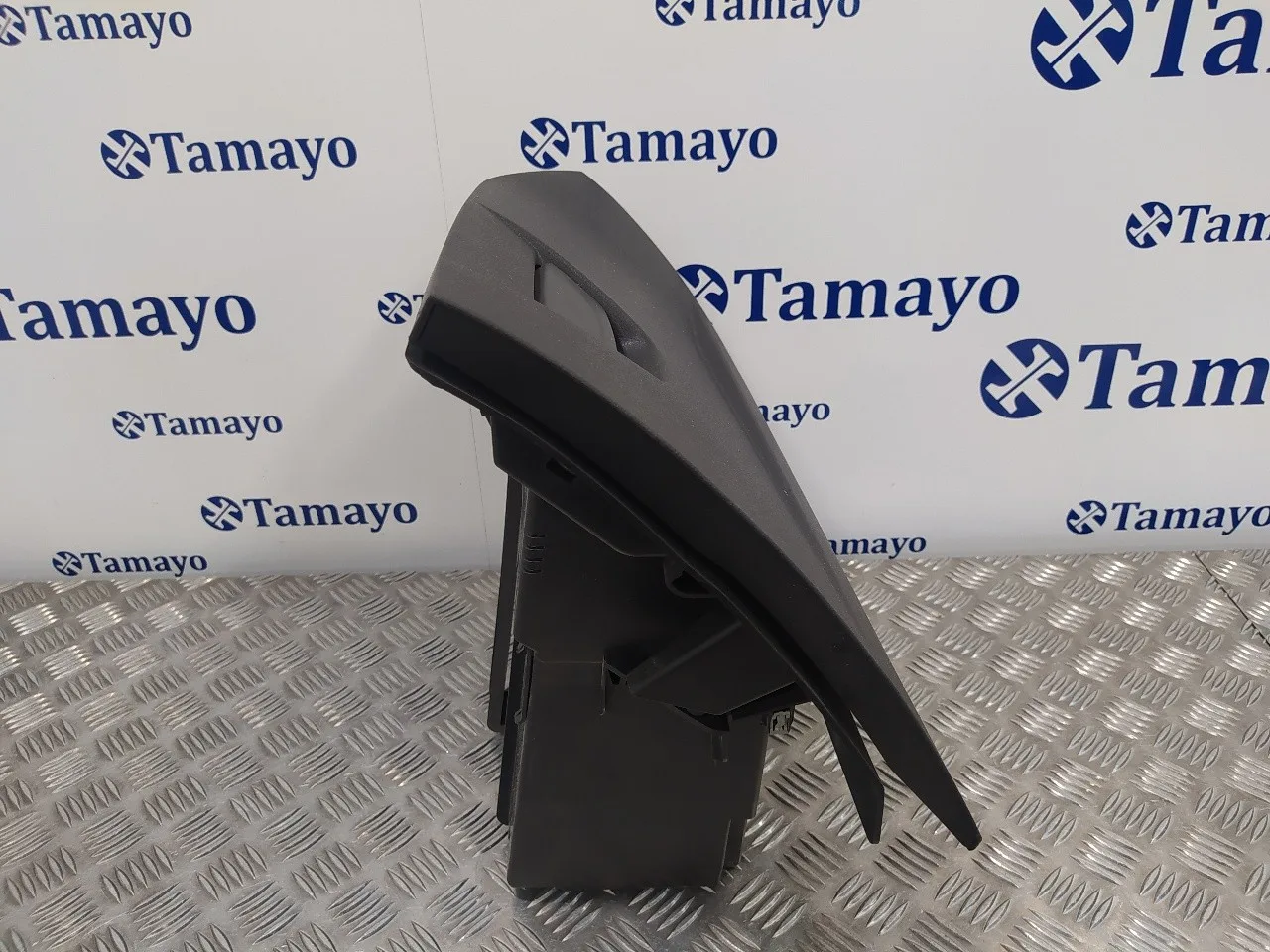 Guantera para Ford Focus Turn.