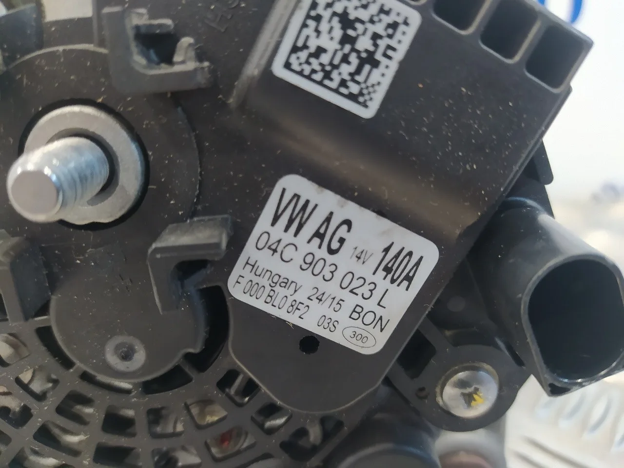 Alternador para Volkswagen Polo (6C1)