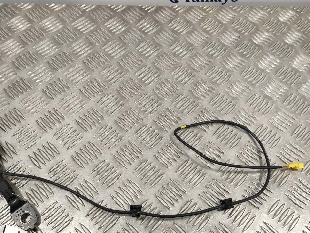 Anclaje Cinturon Delantero Derecho para Mercedes-Benz Clase E (W212) Lim.