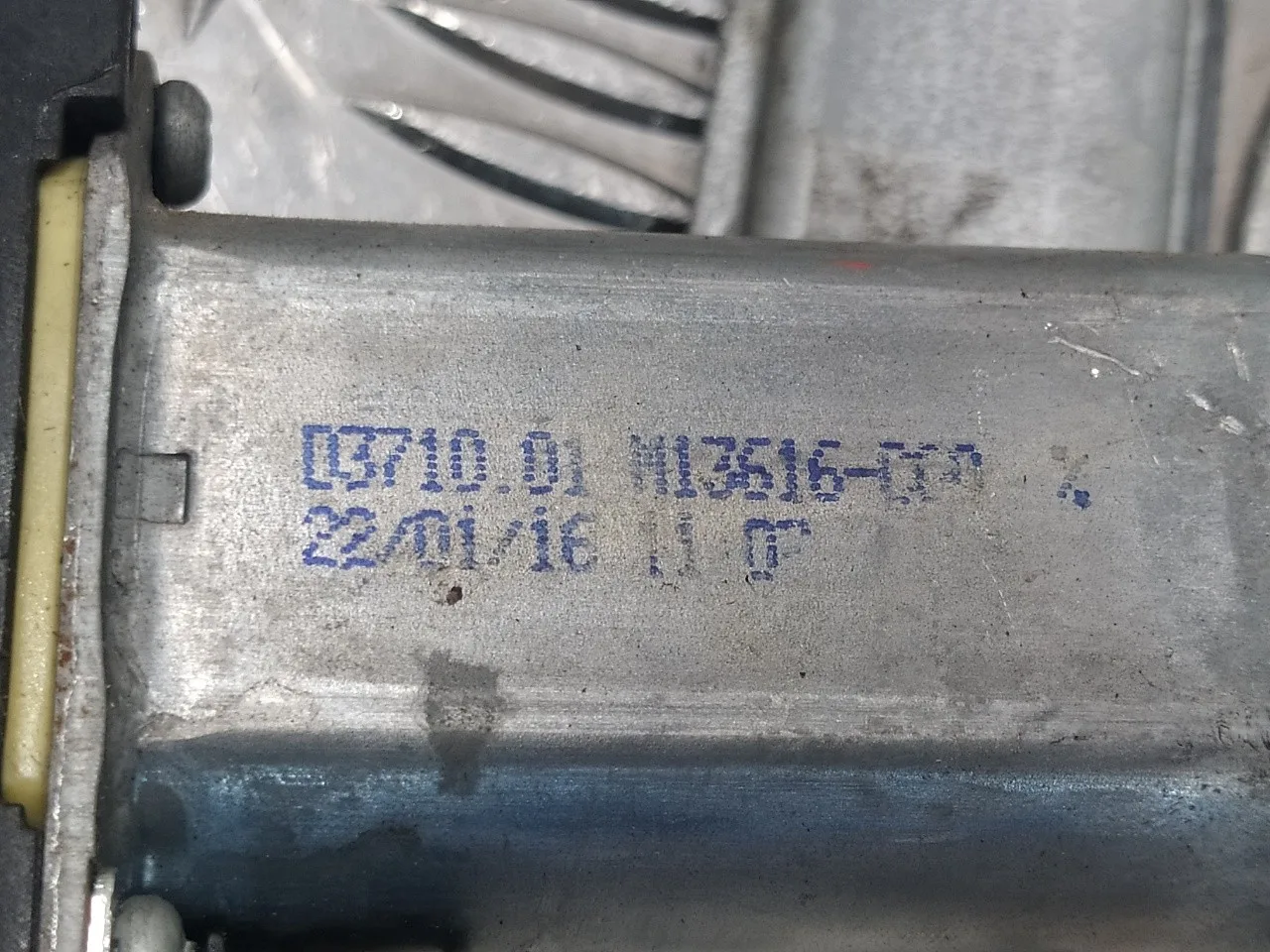 Elevalunas Delantero Derecho para Dacia Sandero