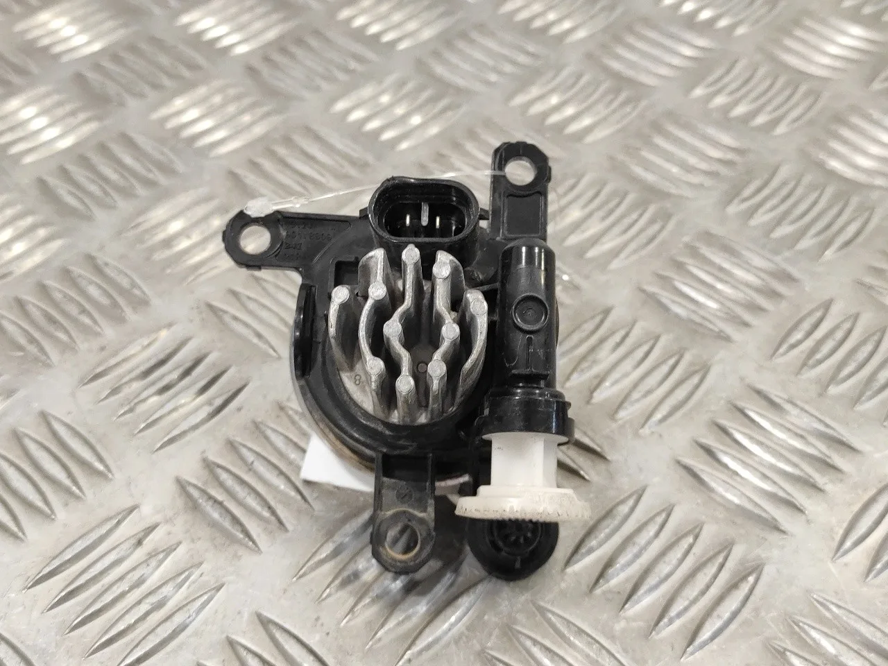 Faro Antiniebla Derecho para Opel Corsa F