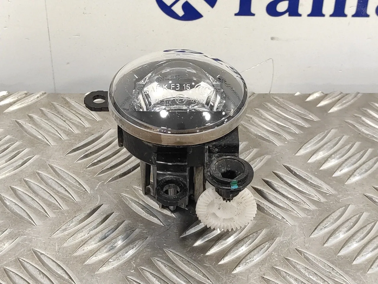 Faro Antiniebla Izquierdo para Opel Corsa F