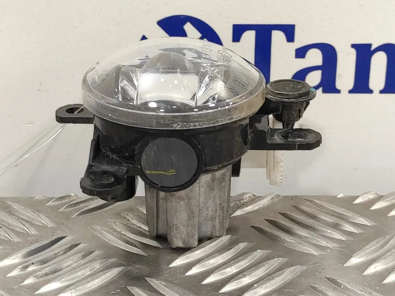 Faro Antiniebla Izquierdo para Opel Corsa F