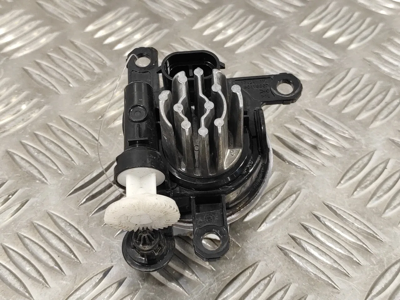 Faro Antiniebla Izquierdo para Opel Corsa F