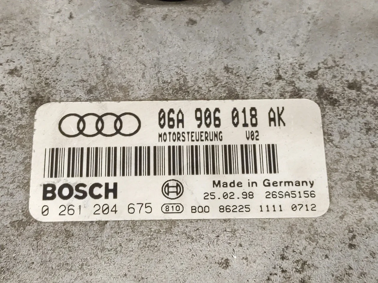 Centralita Motor Uce para Audi A3 (8L)