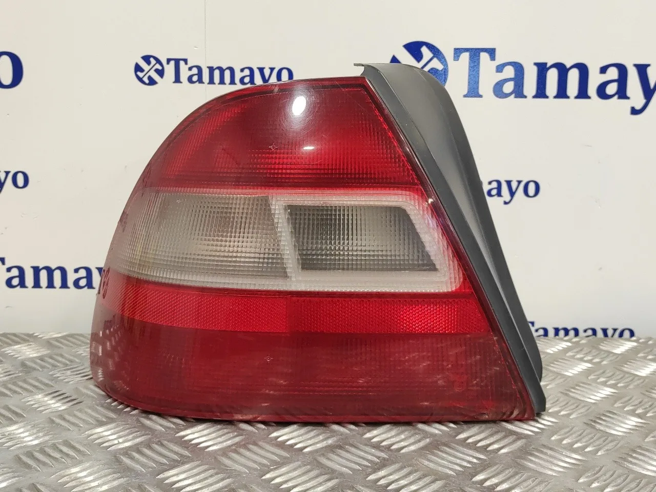 Piloto Trasero Izquierdo para Honda Civic Berlina .5 (Ma/Mb)