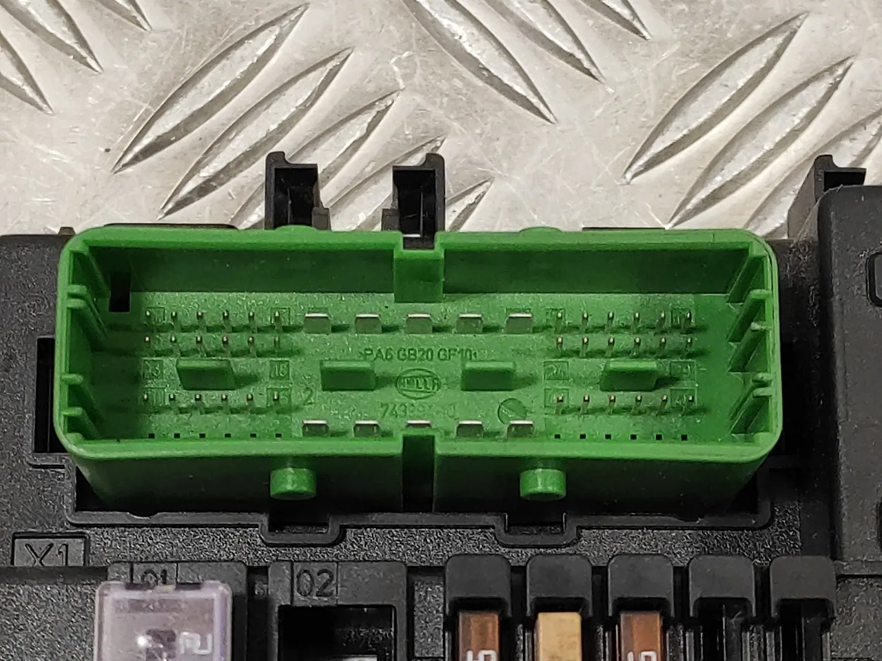 Caja Reles / Fusibles para Opel Astra H Ber.