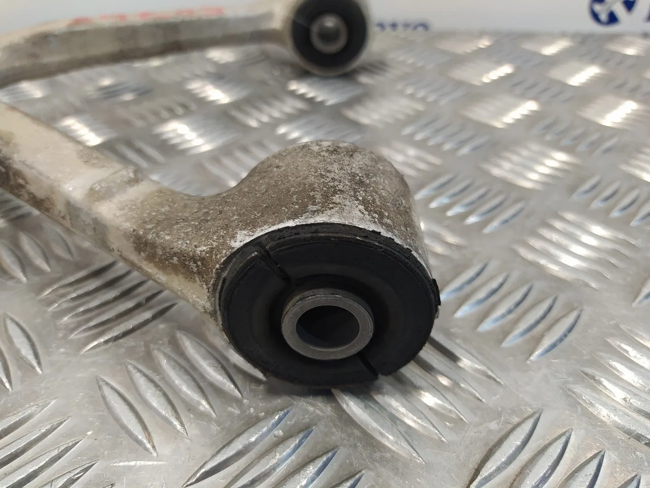 Brazo Suspension Inferior Delantero Izquierdo para Toyota Supra (A8)