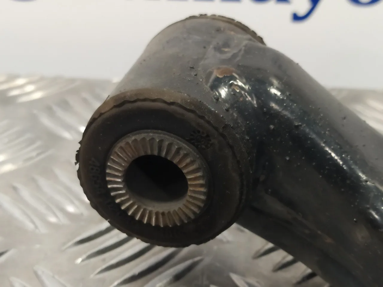 Brazo Suspension Inferior Delantero Derecho para Toyota Auris