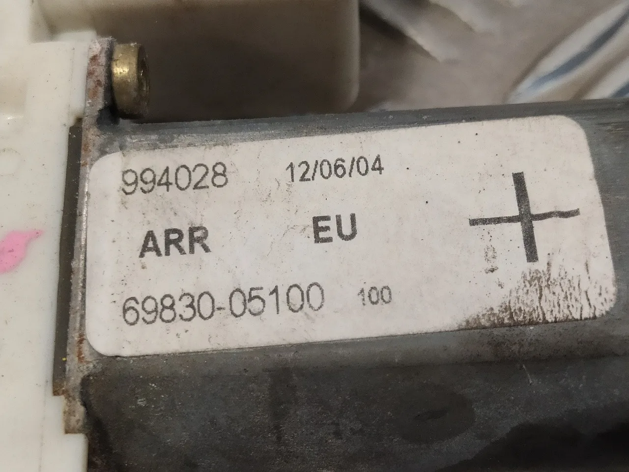 Elevalunas Trasero Derecho para Toyota Avensis Berlina (T25)