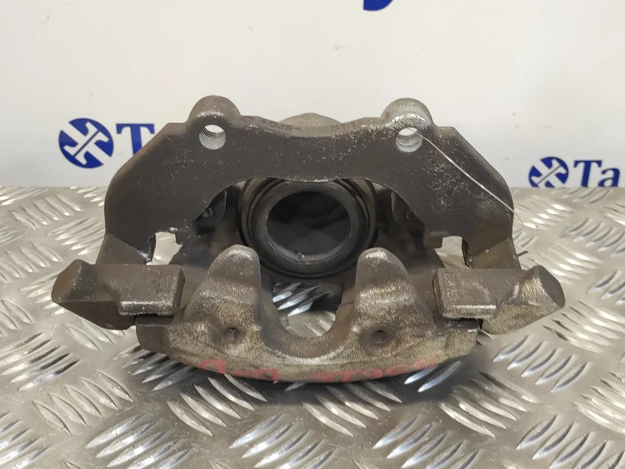 Pinza Freno Delantera Derecha para Ford Focus Turn.