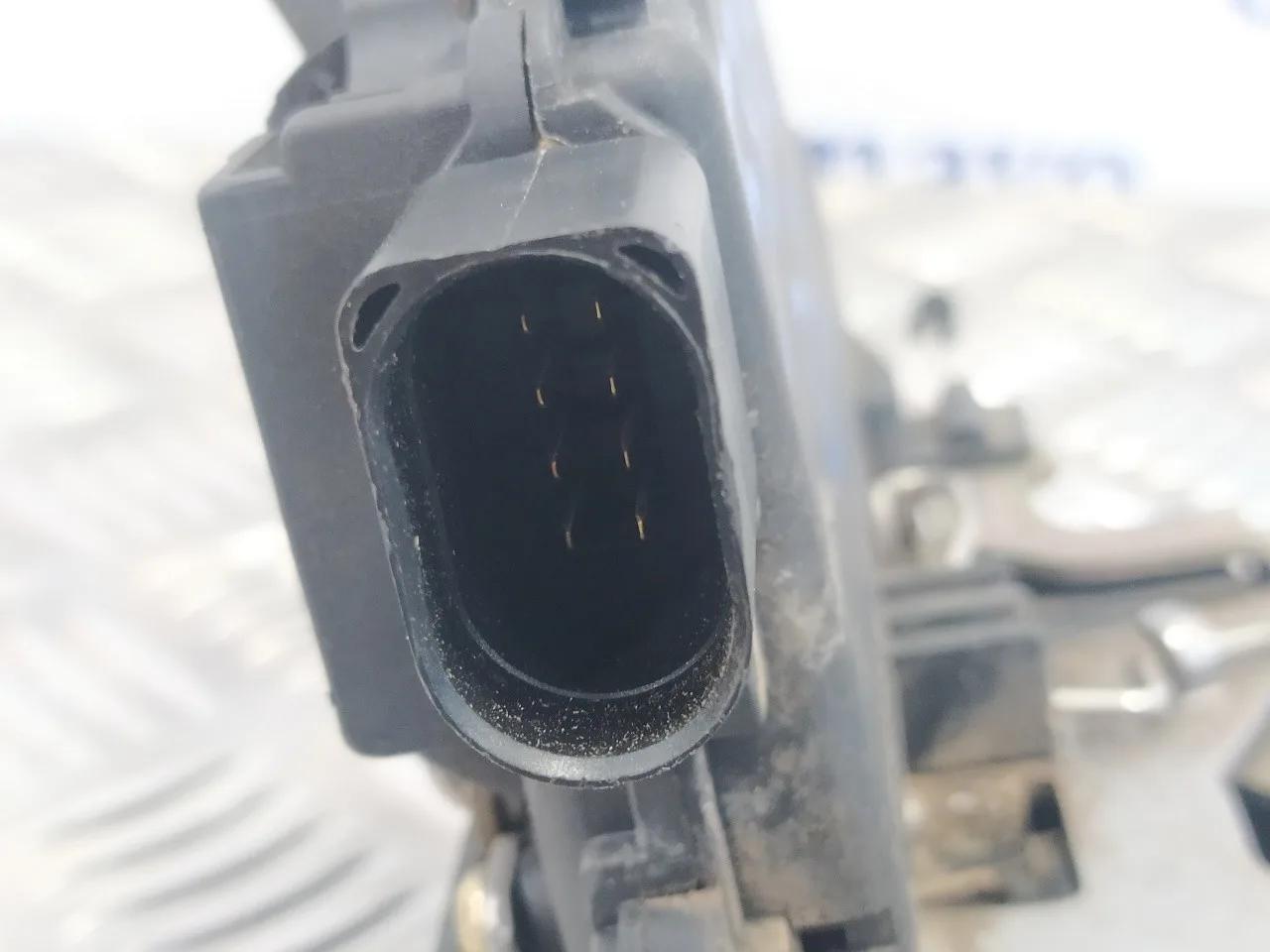 Cerradura Puerta Delantera Izquierda para Volkswagen Bora Berlina (1J2)