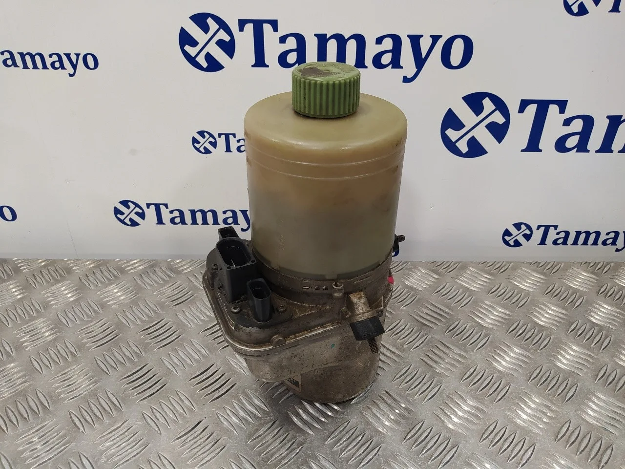 Bomba Direccion para Seat Ibiza (6L1)